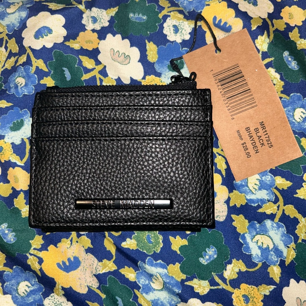 Steve Madden Textured Black Card Wallet